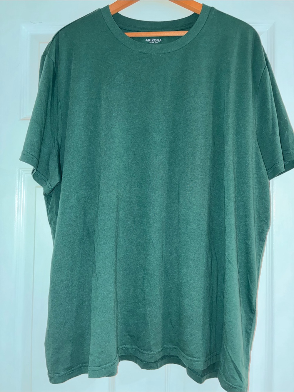 GAP/ARIZONA JEAN CO/NEXT LEVEL APPAREL Excellent Men’s Beige, Green & Olive Tees - Picture 6 of 11